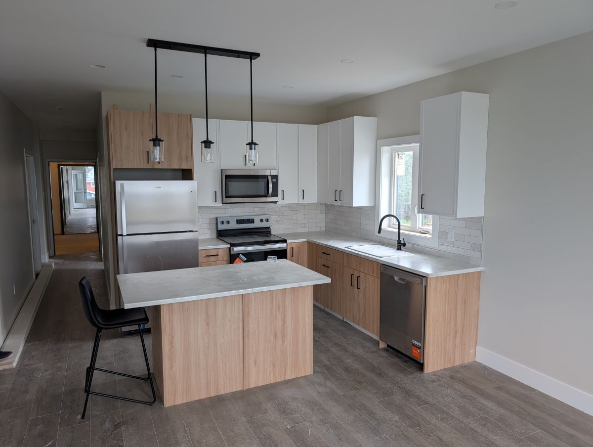Dunrobin Flats - Unit A201